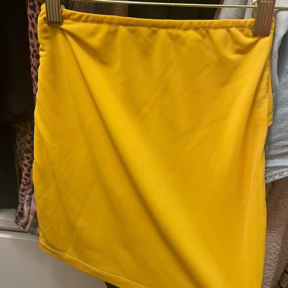 Hours yellow mini skirt xxs - Picture 5 of 5